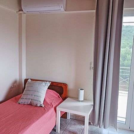 Zoi'S Hοuse.Vacation Home In Mani Near Vathi Beach Bagian luar foto